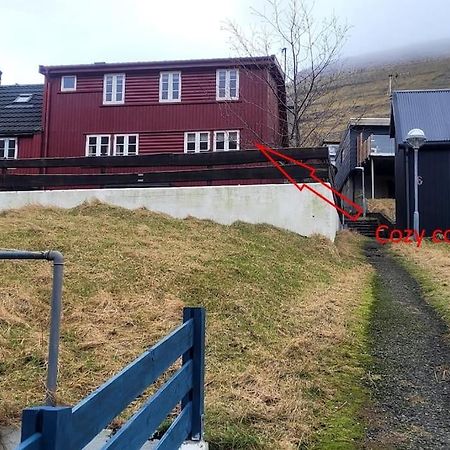 Cozy Cottage Klaksvík エクステリア 写真